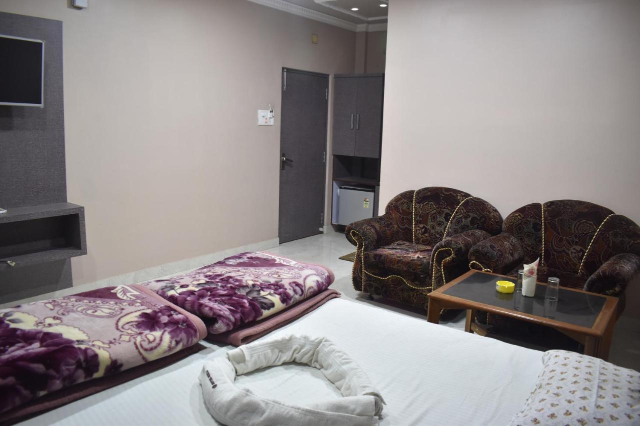 Hotel Suraj Balasore Exterior photo
